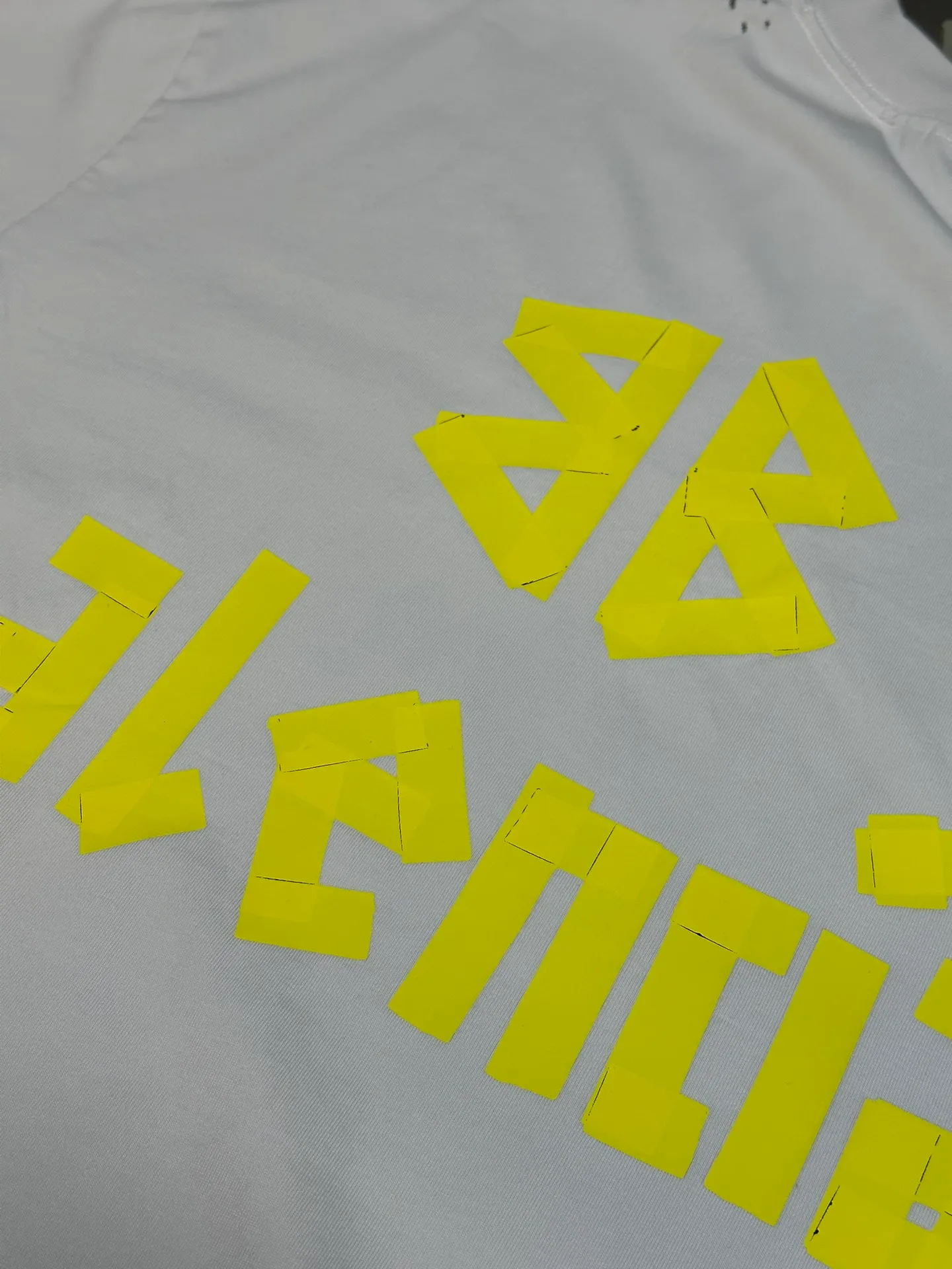 16s ， 230g， New Arrival 1*1 ， Black， Yellow， + ， + 2 ， ， ， ， ， ， ， ！ + ， 。 size：xs s m l